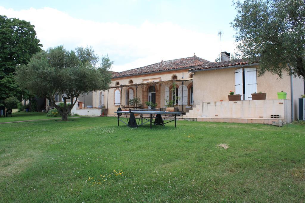 Bed and Breakfast Domaine De Soulery Beaupuy  Экстерьер фото
