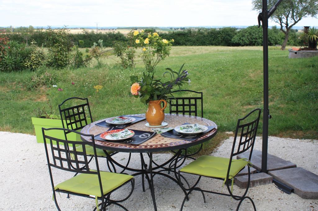 Bed and Breakfast Domaine De Soulery Beaupuy  Экстерьер фото